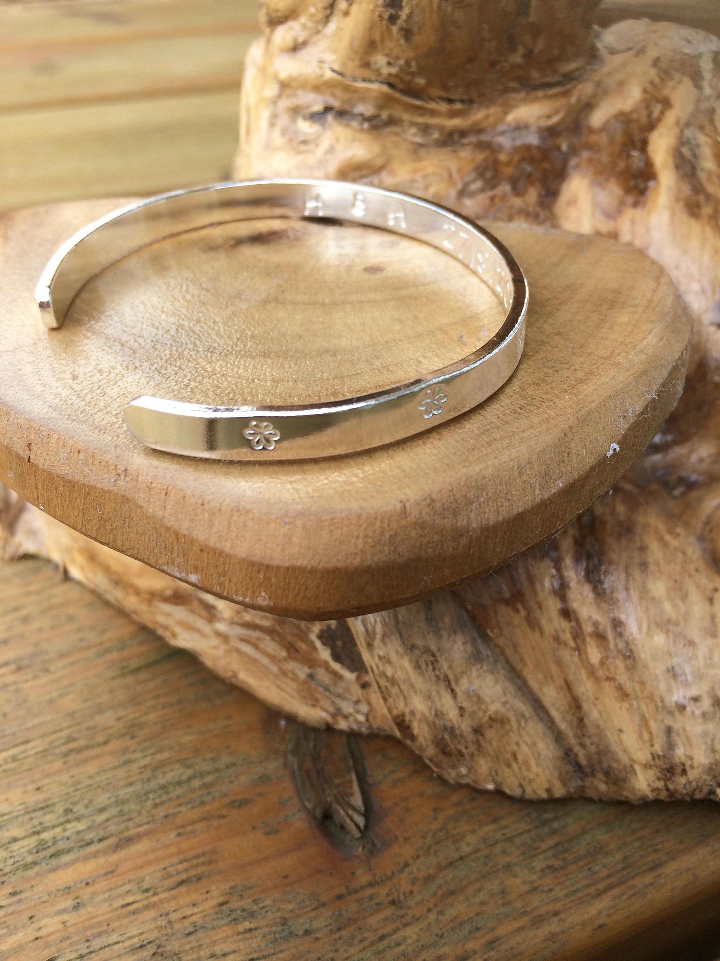 Personalised Sterling silver bangle choice of text and pattern, fully hallmarked & handmade uk
