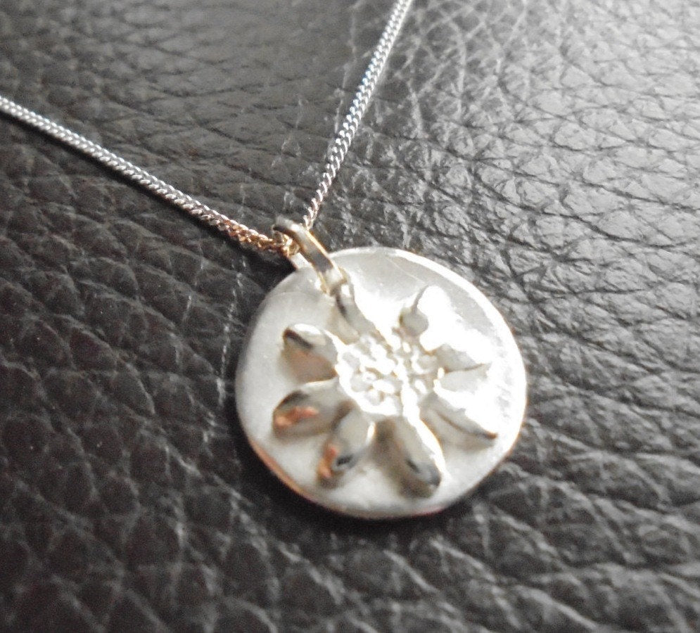 Personalised solid silver button with heart, daisy or star pattern handmade UK & 16" or 18" solid sterling silver necklace