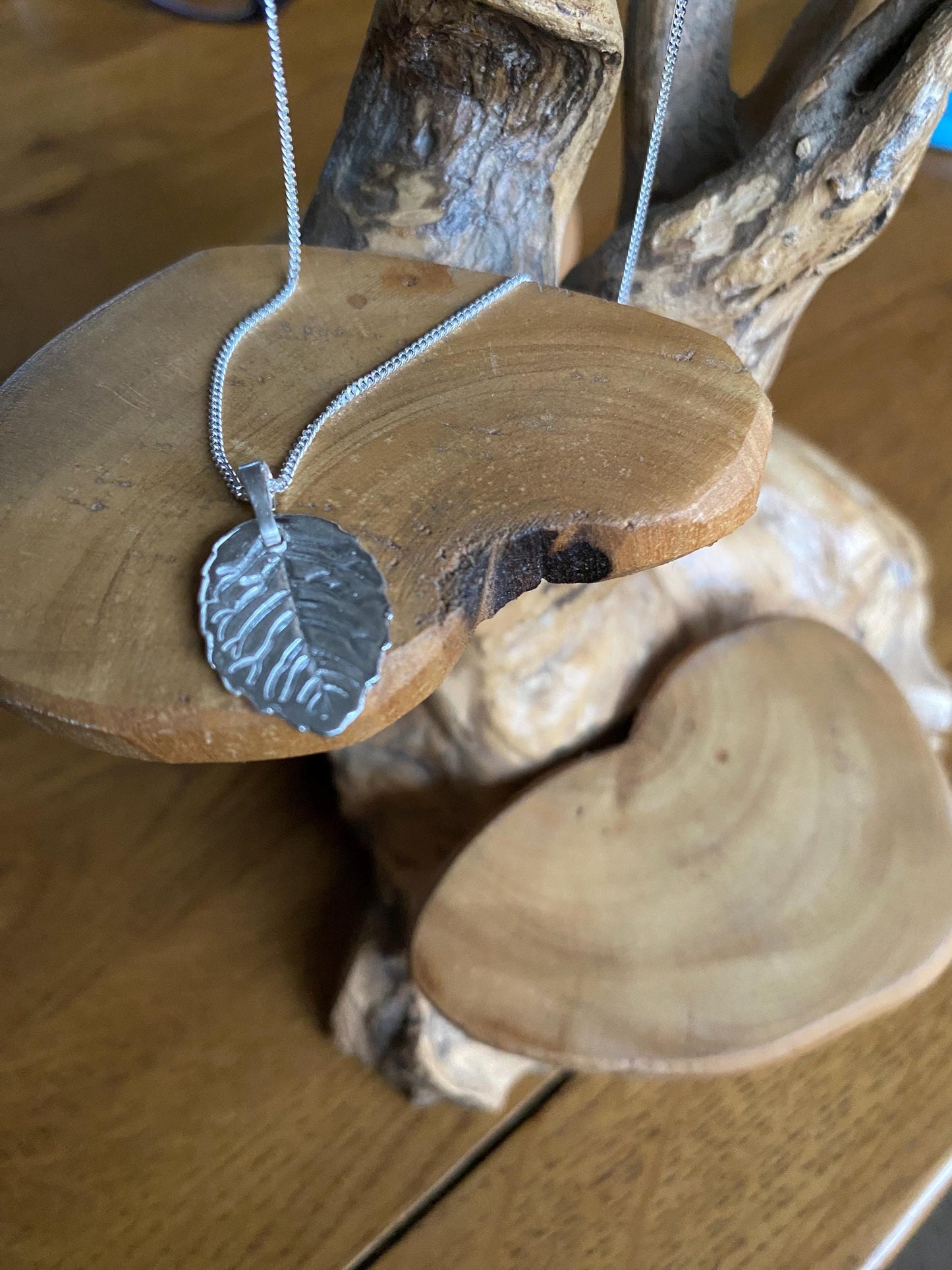 fine silver leaf with 18” solid sterling silver curb necklace